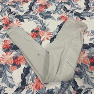 Winder train leggings size 2 28in